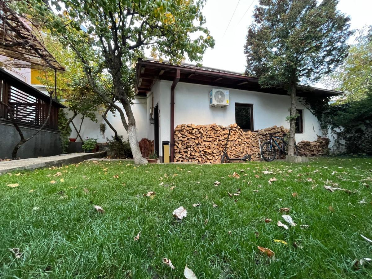 Apartments Music, Garden And Free Parking Saraievo Exterior foto